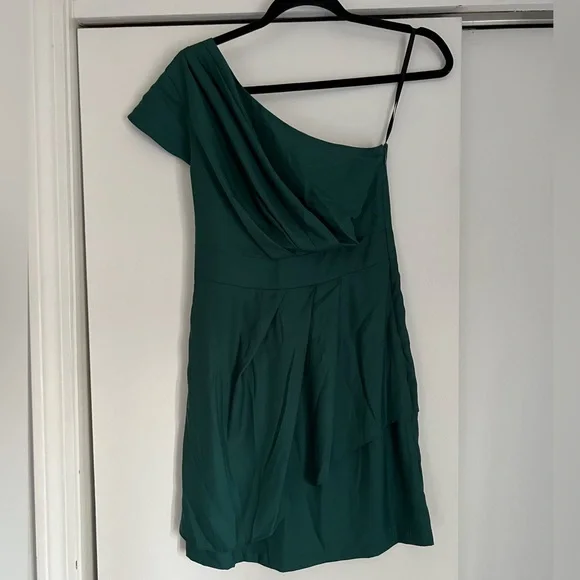 BCBGeneration Green Shoulder Dress, size 2, new with tags